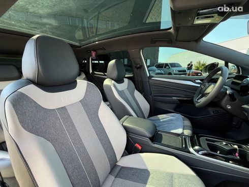 Volkswagen ID.4 2021 белый - фото 38