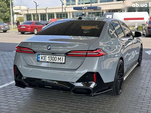 BMW 5 серия 2024 - фото 27
