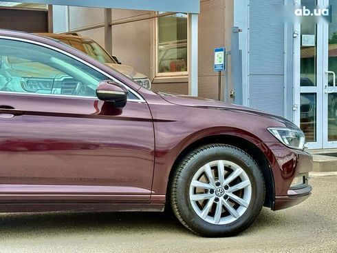 Volkswagen Passat 2017 - фото 30