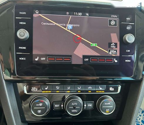 Volkswagen Passat 2019 - фото 27