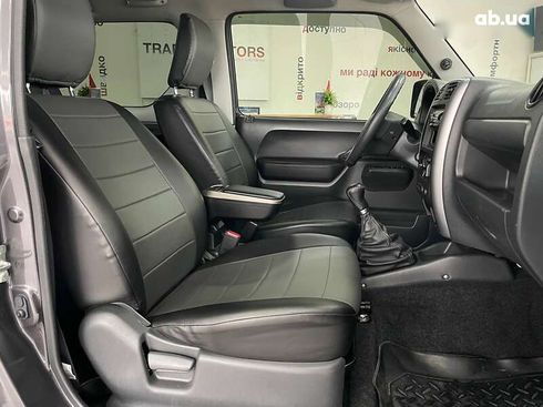 Suzuki Jimny 2018 - фото 27