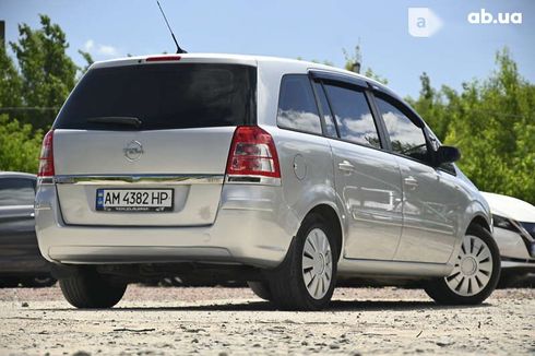 Opel Zafira 2006 - фото 7