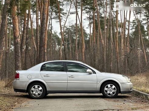 Opel Vectra 2004 - фото 16