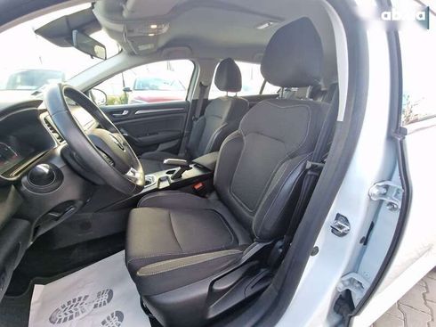 Renault Megane 2020 - фото 20