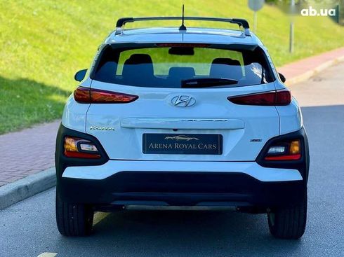 Hyundai Kona 2020 - фото 12
