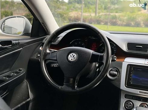 Volkswagen Passat 2008 - фото 16