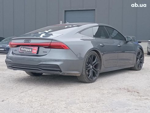 Audi A7 2019 серый - фото 8