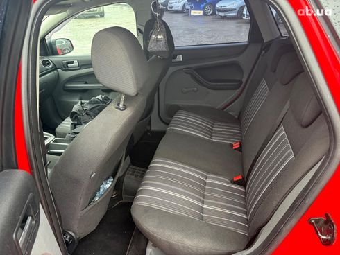 Ford Focus 2008 красный - фото 32