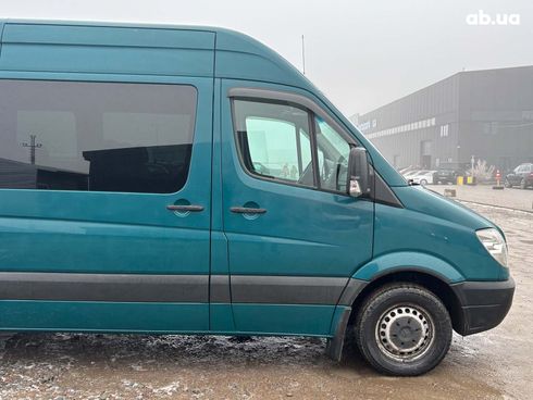 Mercedes-Benz Sprinter 216 2011 зеленый - фото 11