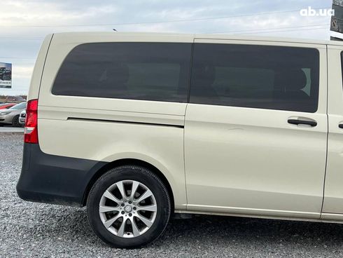 Mercedes-Benz V-Класс 2015 бежевый - фото 10