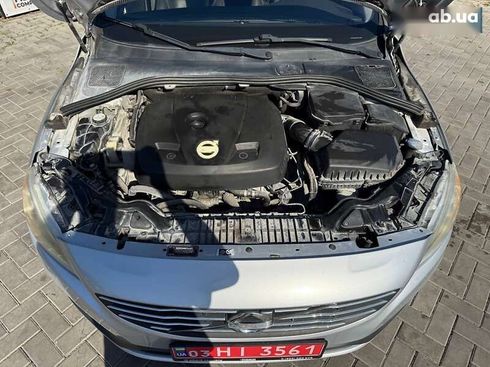 Volvo S60 2015 - фото 15