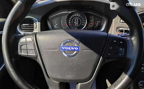 Volvo V60 2013 - фото 15