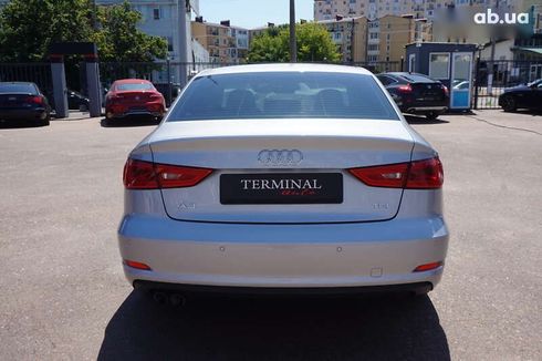 Audi A3 2016 - фото 6