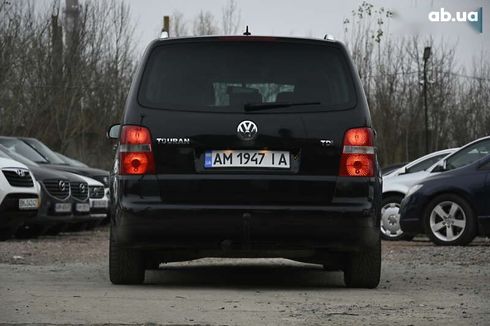 Volkswagen Touran 2004 - фото 10