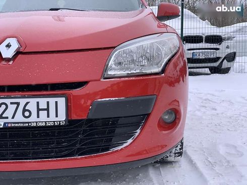 Renault Megane 2010 - фото 7