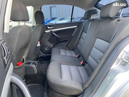 Skoda Octavia 2006 серый - фото 13