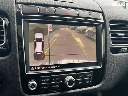 Volkswagen Touareg 2015 - фото 17