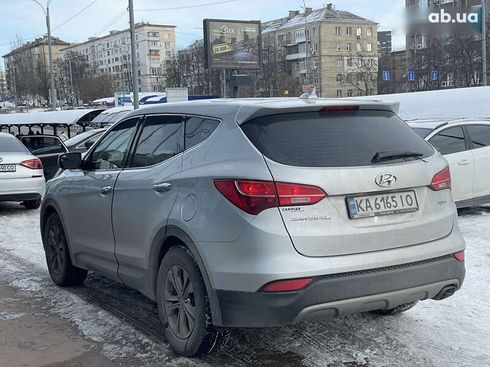 Hyundai Santa Fe 2015 - фото 4