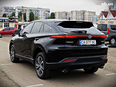 Toyota Venza 2021 - фото 4