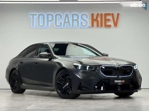 BMW M5 2024 - фото 3