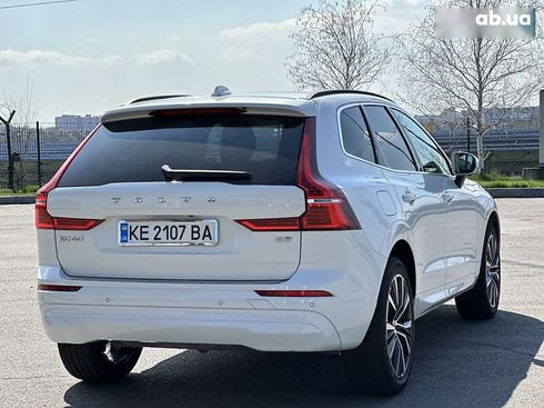 Volvo XC60 2022 - фото 26