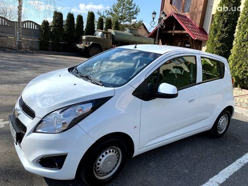 Chevrolet Spark 2012 - фото 16