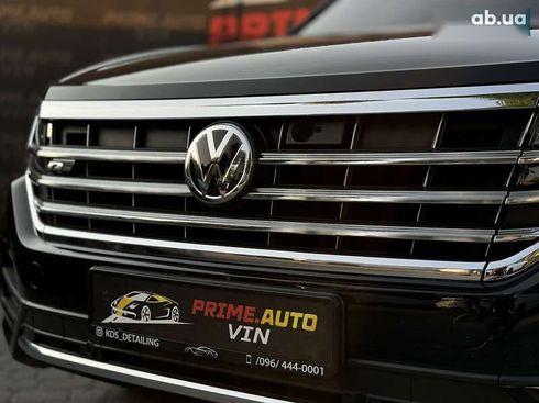 Volkswagen Touareg 2019 - фото 19