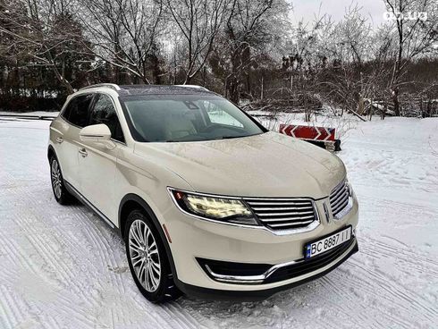 Lincoln MKX 2016 бежевый - фото 18