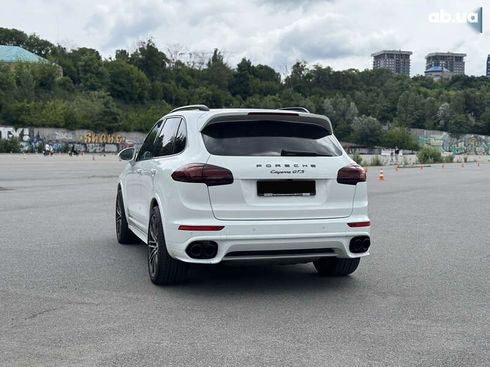 Porsche Cayenne 2015 - фото 5