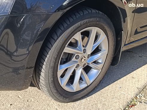 Skoda Octavia 2014 черный - фото 7