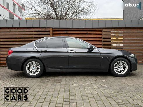 BMW 5 серия 2015 - фото 8