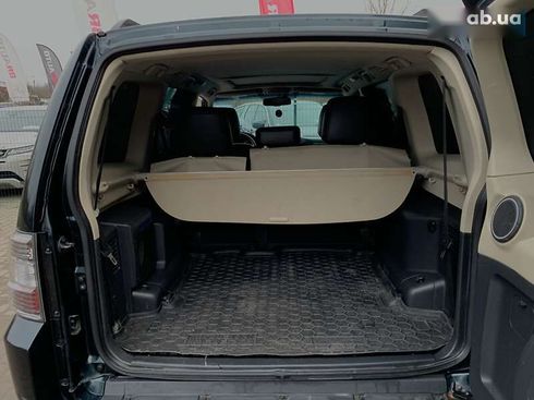 Mitsubishi Pajero Wagon 2014 - фото 29