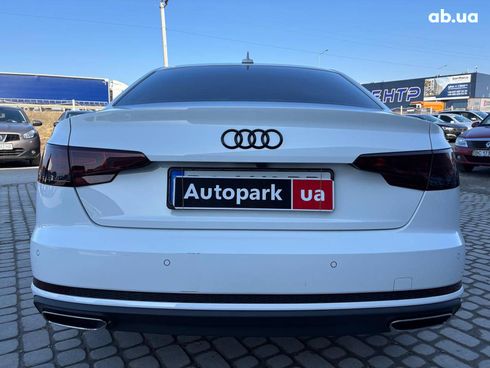 Audi A4 2019 белый - фото 7