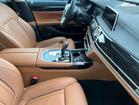 BMW 7 серия 2021 - фото 16