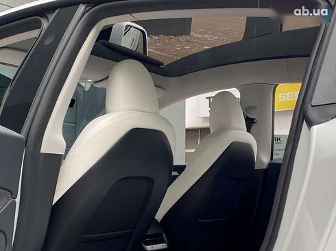 Tesla Model Y 2024 - фото 16