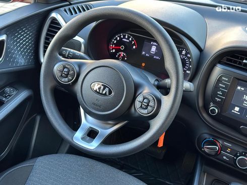 Kia Soul 2021 красный - фото 21