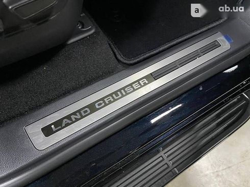 Toyota Land Cruiser 300 2022 - фото 24