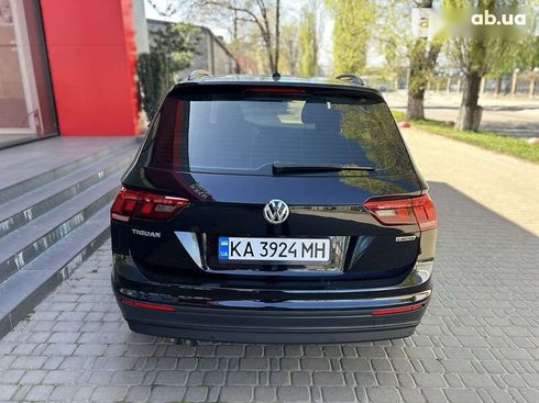 Volkswagen Tiguan 2018 - фото 18