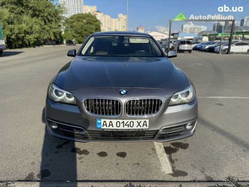 BMW 5 серия 2015 серый - фото 3