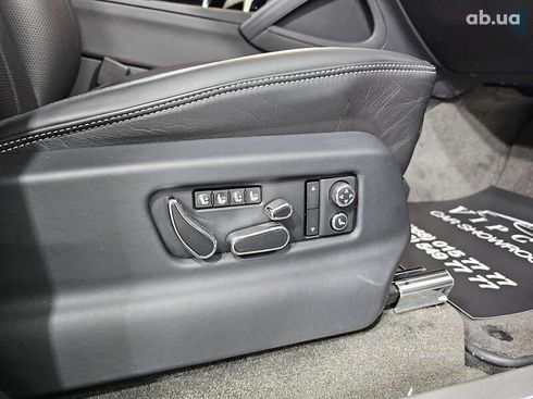 Bentley Bentayga 2021 - фото 18