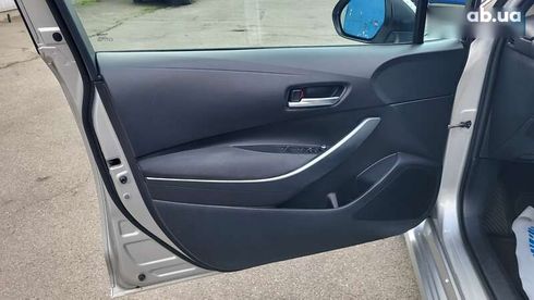 Toyota Corolla 2021 - фото 23