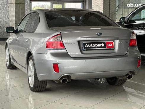 Subaru Legacy 2008 серый - фото 6