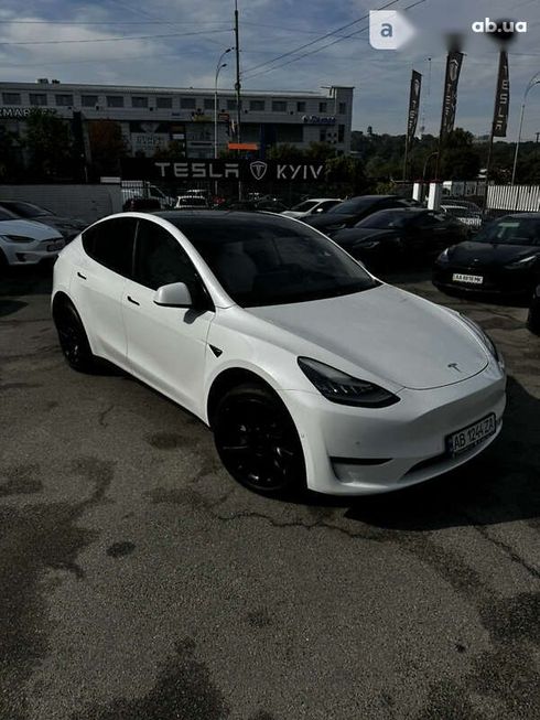 Tesla Model Y 2021 - фото 2