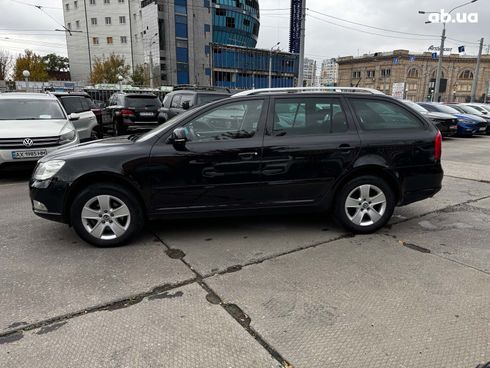 Skoda Octavia 2012 черный - фото 3