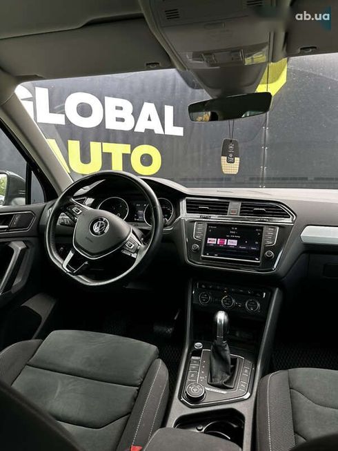 Volkswagen Tiguan 2016 - фото 19