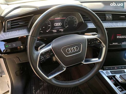 Audi E-Tron 2021 - фото 14