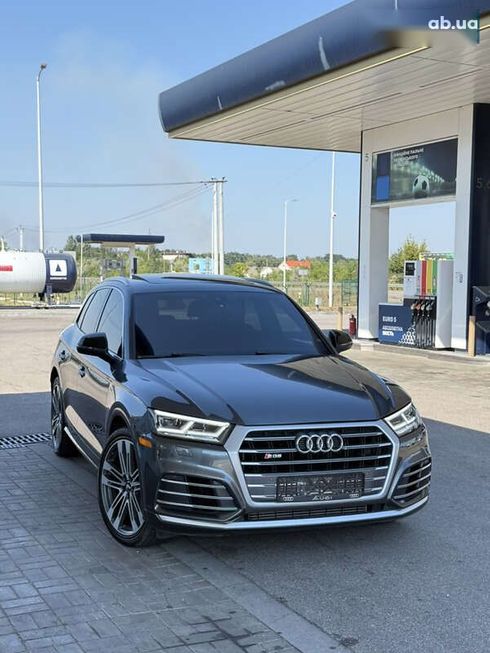 Audi SQ5 2018 - фото 12
