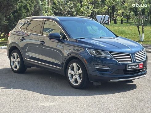 Lincoln MKC 2017 синий - фото 5