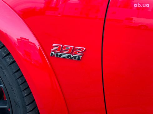 Dodge Charger 2016 красный - фото 14