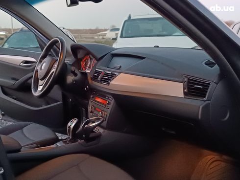 BMW X1 2014 серый - фото 40